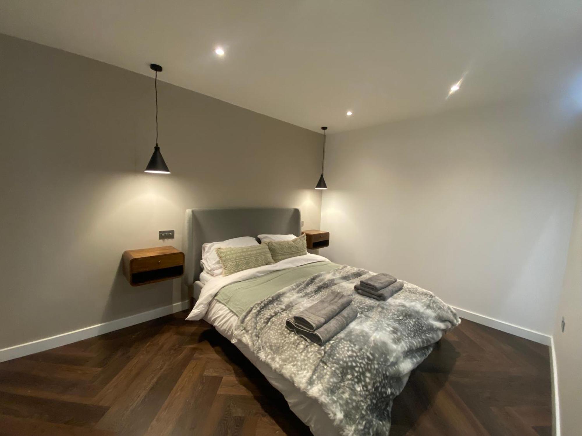 The Retreat, Luxury Studio Apartment In Bath With Parking Exterior photo